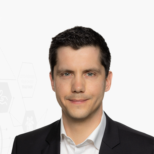 Ansprechpartner Stefan Laure - Corporate Head of Lifecycle Services